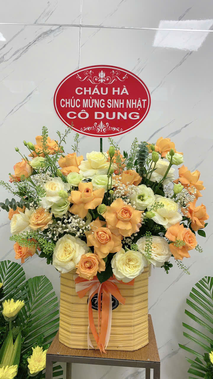 Mẫu hoa giỏ 06